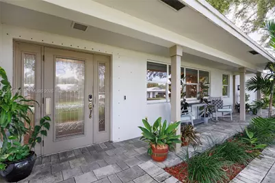 7460 NW 7th Ct, Plantation, FL 33317 - Photo 8