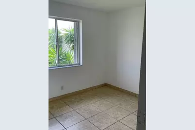 835 NE 212th Ter #2, Miami, FL 33179 - Photo 14