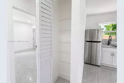 950 NE 164th St, North Miami Beach, FL 33162 - Photo 10
