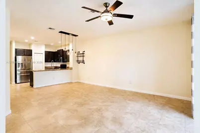 331 NE 47th Pl #331, Deerfield Beach, FL 33064 - Photo 14