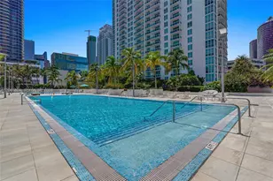 950 Brickell Bay Dr, Miami, FL 33131 - Photo 32