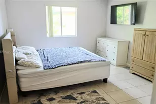 113 NE 12th Ave, Homestead, FL 33030 - Photo 10