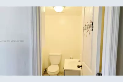 113 NE 12th Ave #113, Homestead, FL 33030 - Photo 16