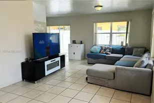 113 NE 12th Ave, Homestead, FL 33030 - Photo 2