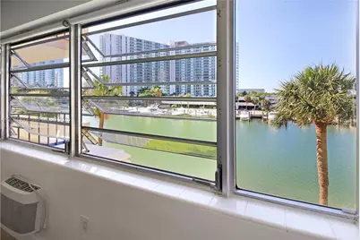 220 Kings Point Dr #304, Sunny Isles Beach, FL 33160 - Photo 10