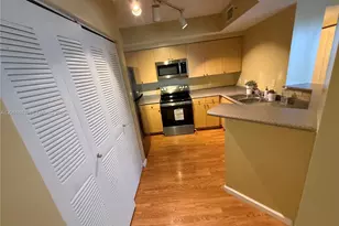 1919 Van Buren St, Hollywood, FL 33020 - Photo 6
