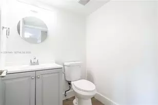 6960 Rue Vendome, Miami Beach, FL 33141 - Photo 20