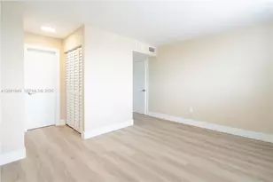 6960 Rue Vendome, Miami Beach, FL 33141 - Photo 12