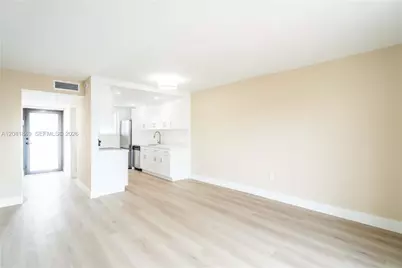 6960 Rue Vendome #402, Miami Beach, FL 33141 - Photo 6