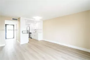 6960 Rue Vendome, Miami Beach, FL 33141 - Photo 6