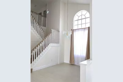 241 NW 154th Ave, Pembroke Pines, FL 33028 - Photo 10