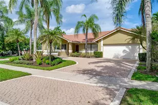 360 NW 107th Ave, Plantation, FL 33324 - Photo 4
