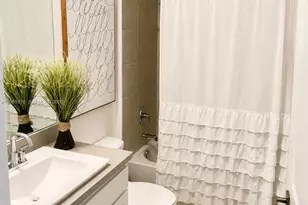 489 NE 4th St, Florida City, FL 33034 - Photo 18