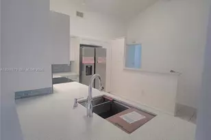 1724 NW 73rd Ave, Plantation, FL 33313 - Photo 10