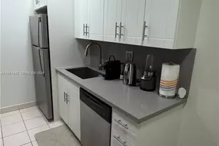 2145 Pierce St, Hollywood, FL 33020 - Photo 8