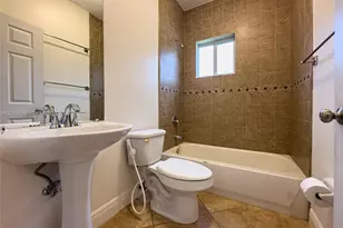 20425 SW 319th St, Homestead, FL 33030 - Photo 10
