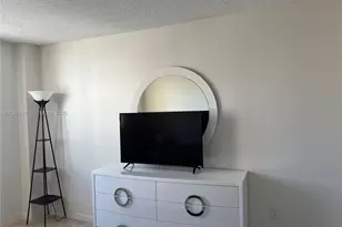 1833 S Ocean Dr, Hallandale Beach, FL 33009 - Photo 24