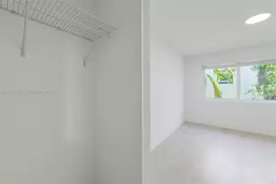 505 SW 7th Ct, Miami, FL 33130 - Photo 8