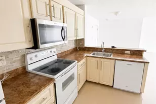 10131 W Sunrise Blvd, Plantation, FL 33322 - Photo 1