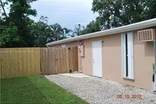 4041 SW 50th St, Dania Beach, FL 33314 - Photo 2