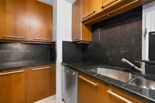 901 Brickell Key Blvd, Miami, FL 33131 - Photo 12