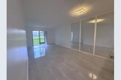 10325 NW 11th St #101, Pembroke Pines, FL 33026 - Photo 8