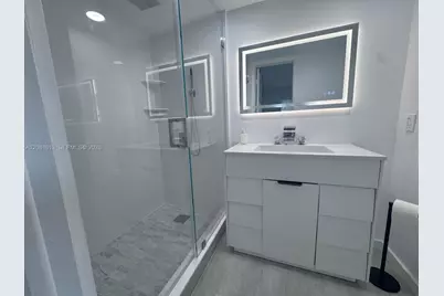 10325 NW 11th St #101, Pembroke Pines, FL 33026 - Photo 22