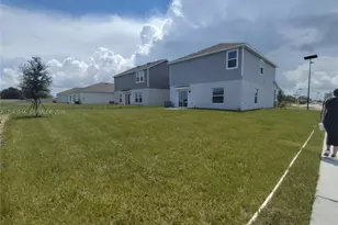 890 Timberland Dr, Lakeland, FL 33839 - Photo 2