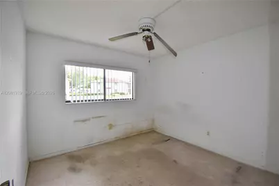 10761 W Clairmont Cir #108, Tamarac, FL 33321 - Photo 6