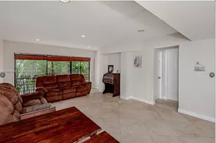 4000 N Hills Dr, Hollywood, FL 33021 - Photo 2