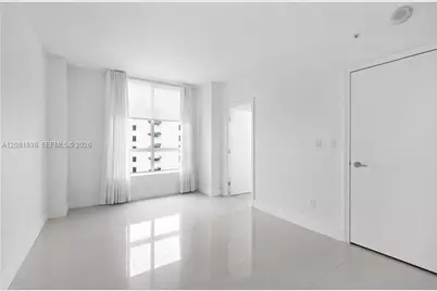 1900 N Bayshore Dr #2111, Miami, FL 33132 - Photo 16