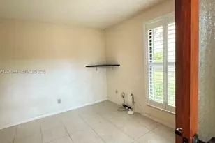 1840 Bayberry Dr, Pembroke Pines, FL 33024 - Photo 6