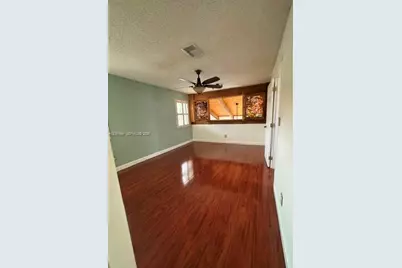 1840 Bayberry Dr, Pembroke Pines, FL 33024 - Photo 14