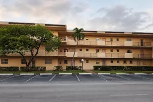 301 Cambridge Rd, Hollywood, FL 33024 - Photo 16