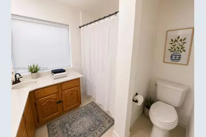 204 SW 7th Ave, Hallandale Beach, FL 33009 - Photo 20