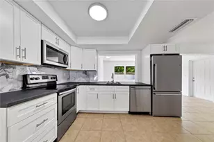 7490 NW 23rd St, Sunrise, FL 33313 - Photo 12