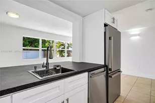 7490 NW 23rd St, Sunrise, FL 33313 - Photo 16