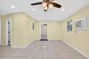 2825 NW 3rd St, Pompano Beach, FL 33069 - Photo 12
