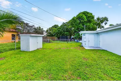 2825 NW 3rd St, Pompano Beach, FL 33069 - Photo 24