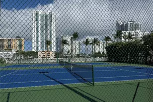 1000 Parkview Dr, Hallandale Beach, FL 33009 - Photo 26