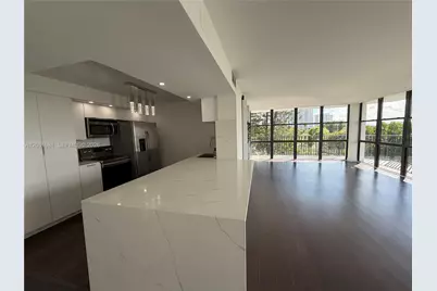 1000 Parkview Dr #531, Hallandale Beach, FL 33009 - Photo 24