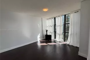 1000 Parkview Dr, Hallandale Beach, FL 33009 - Photo 10