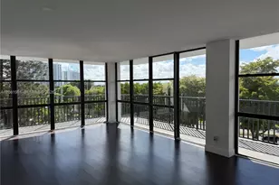 1000 Parkview Dr, Hallandale Beach, FL 33009 - Photo 1