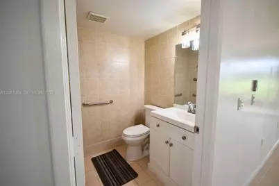 1650 SW 124th Ter #102D, Pembroke Pines, FL 33027 - Photo 14