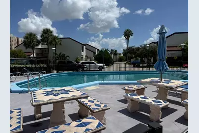 9764 NW 4th Ln #9764, Miami, FL 33172 - Photo 4