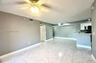 2620 S University Dr, Davie, FL 33328 - Photo 22