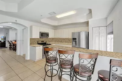953 SW 143rd Ave, Pembroke Pines, FL 33027 - Photo 14