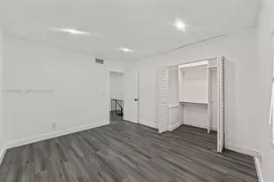 1710 NE 142nd St, North Miami, FL 33181 - Photo 18