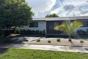 3210 SW 94th Ct, Miami, FL 33165 - Photo 6