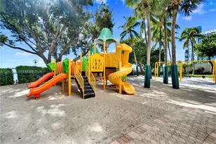 1865 Brickell Ave, Miami, FL 33129 - Photo 44